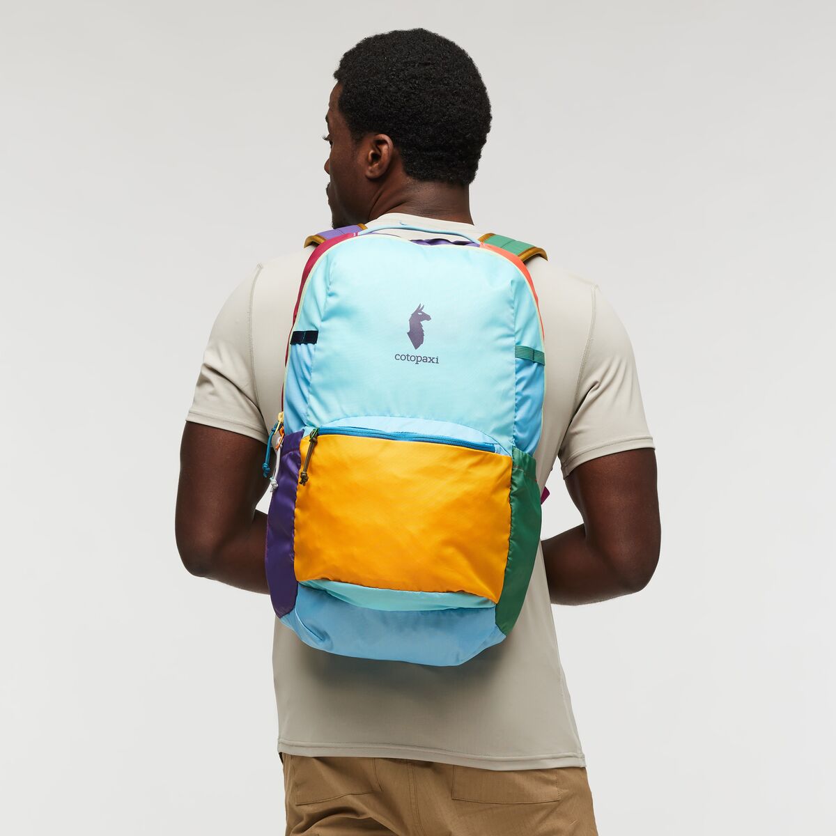 Chiquillo 26L Backpack - Del Dia, Del Dia