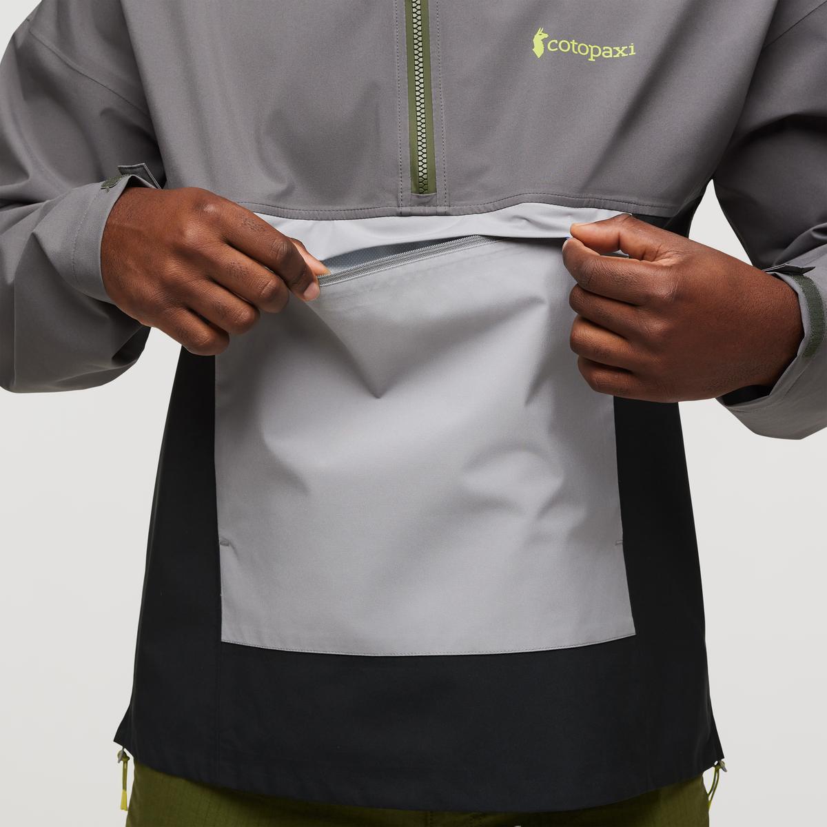 Cielo Rain Anorak - Men's, Cinder and Black