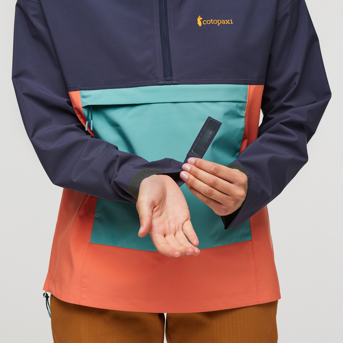 Cielo Rain Anorak - Women's, Graphite/Hot Punch