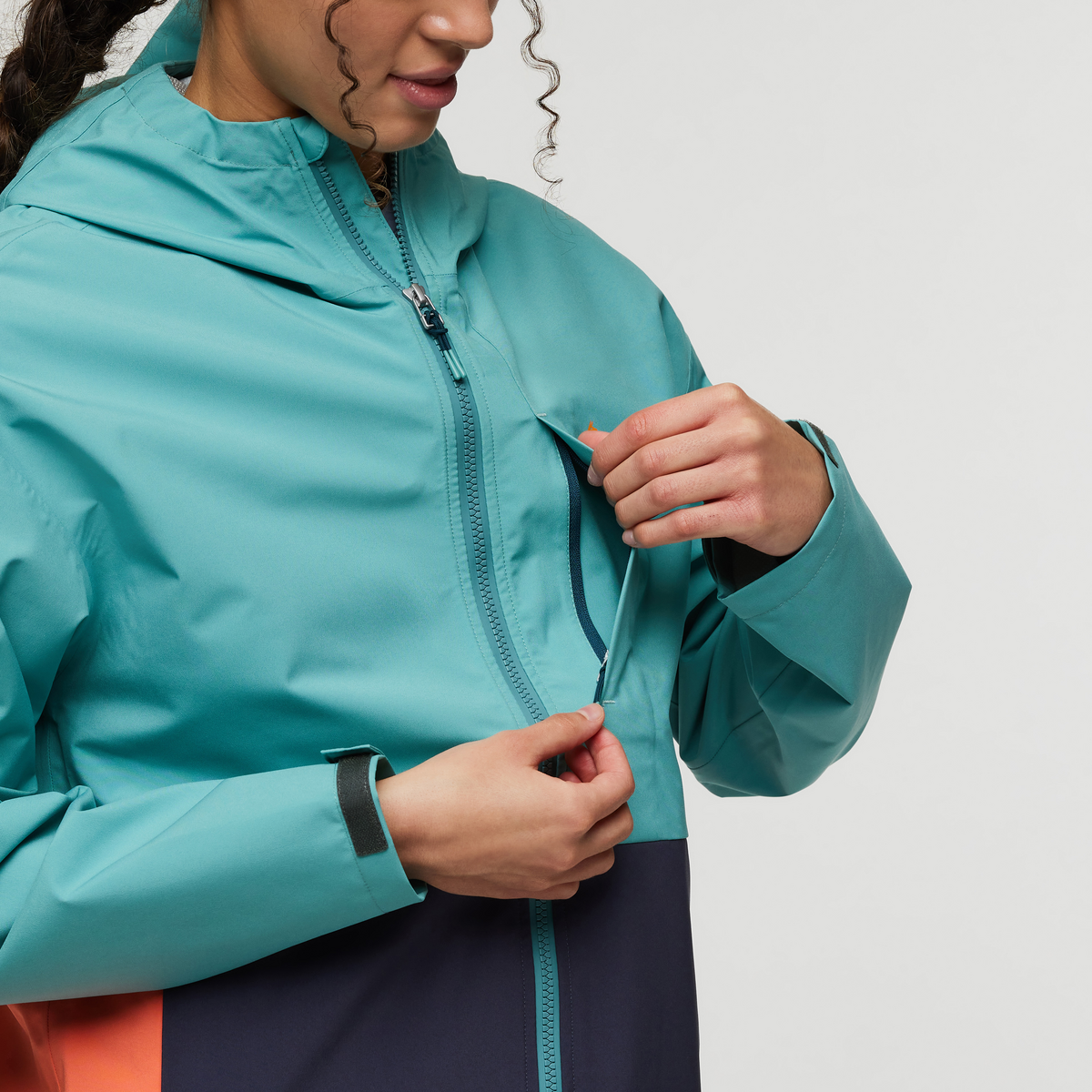 Cielo Rain Jacket - Women's, Coastal and Graphite