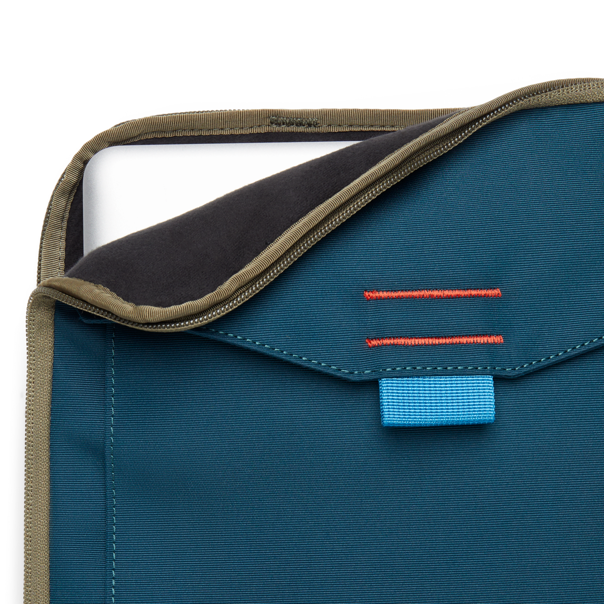 16" Laptop Sleeve - Cada Dia