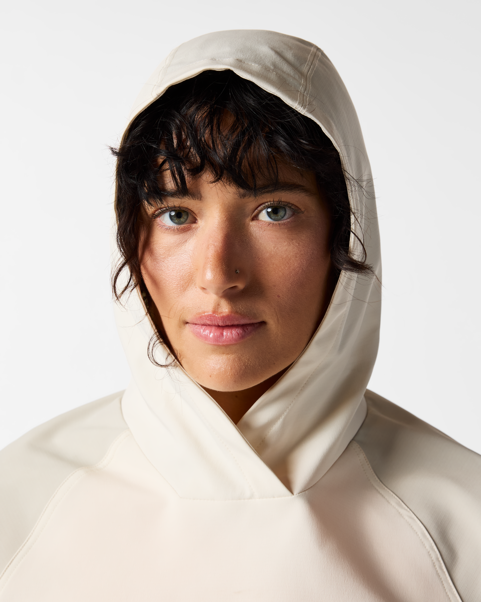 Women's Adelante Hoodie