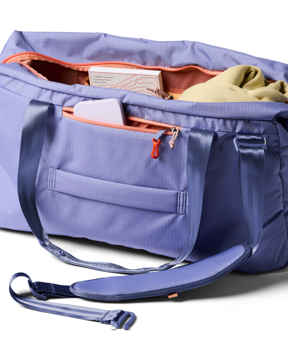 Viaje 45L Travel Duffel