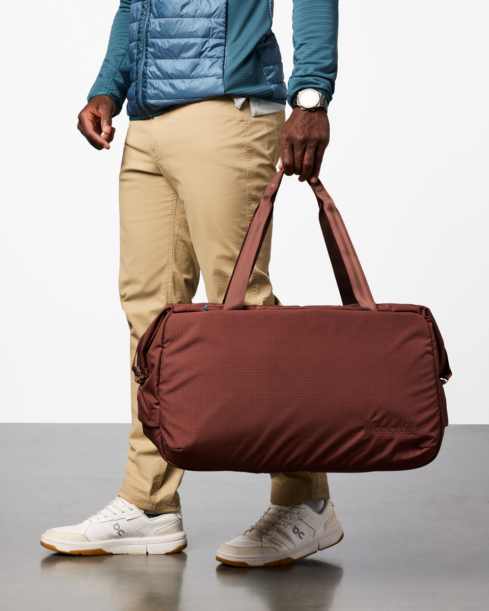 Viaje 45L Travel Duffel
